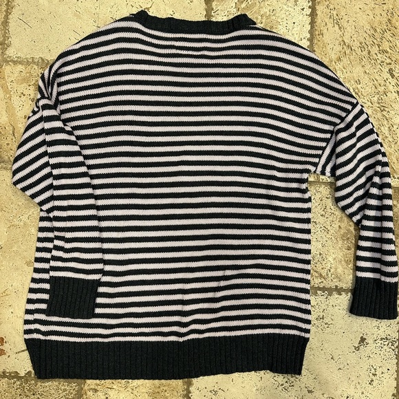 Hurley Sweatshirt Pink and Grey Size Medium - Picture 6 of 9